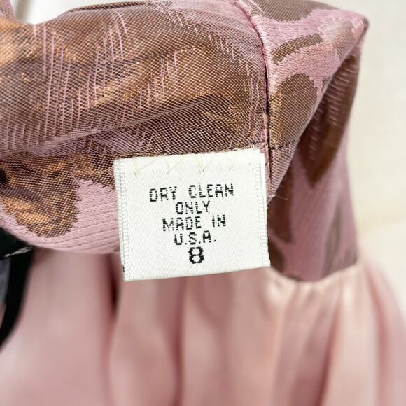 Monique Lhuillier Dress 8 - Picture 10 of 10